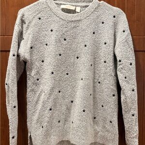 Gray Sweater with star pattern